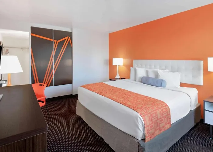 Howard Johnson By Wyndham Flagstaff